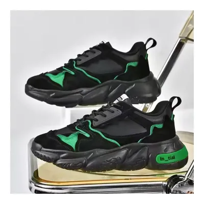CASUAL SPORTS SNEAKERS 
